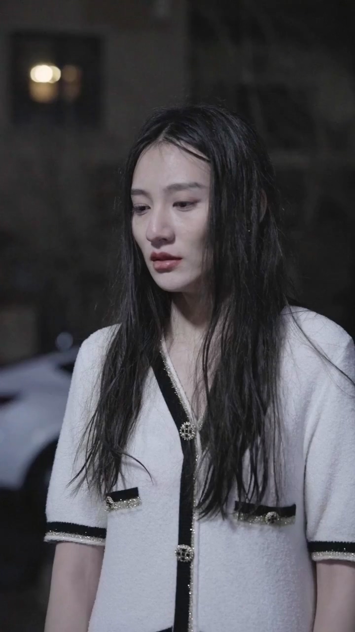 腹黑总裁的惹火娇妻第09集