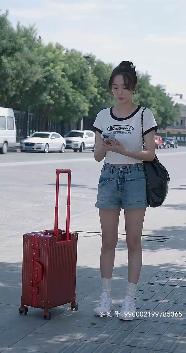 退婚后，她被财阀大佬娇养了第01集