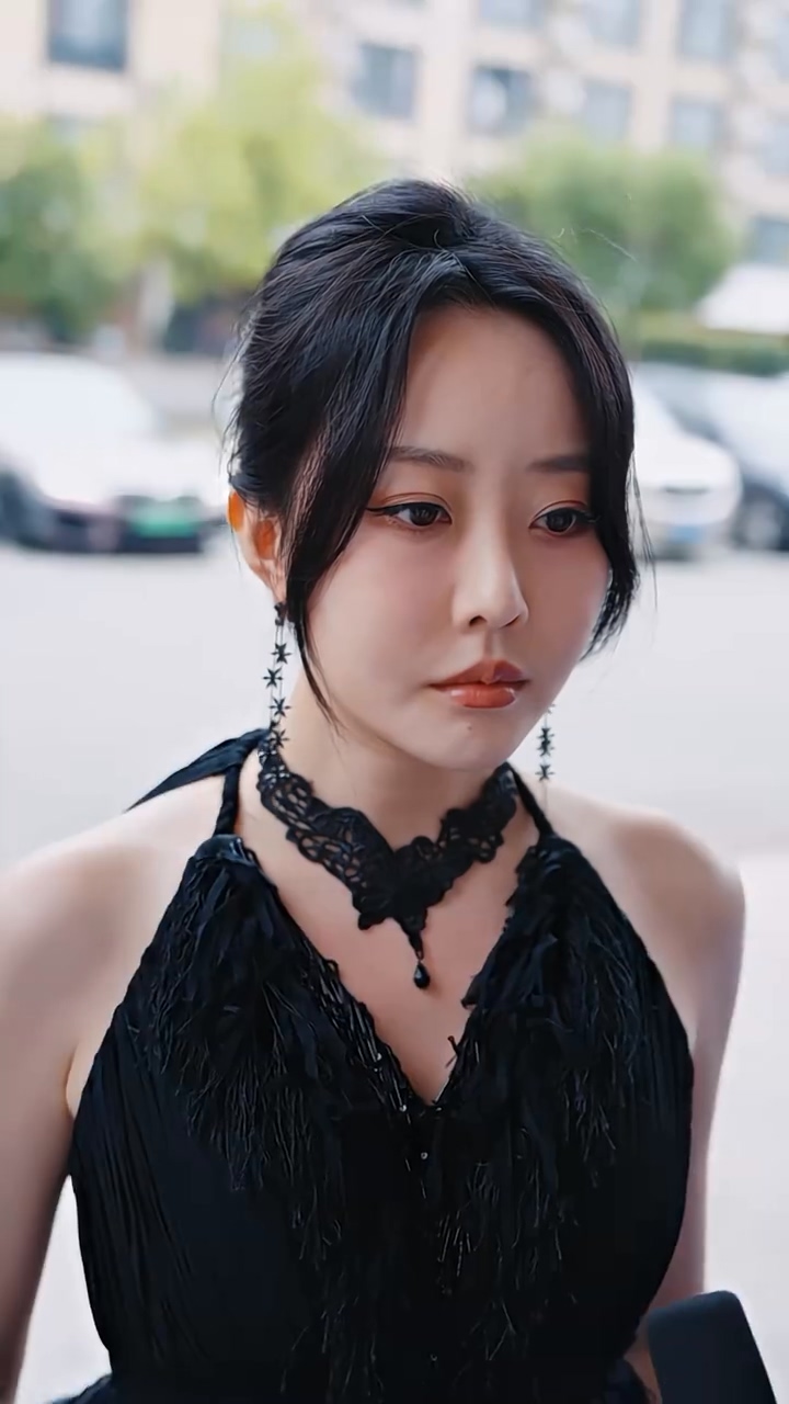 退婚后，女战神后悔哭了第31集